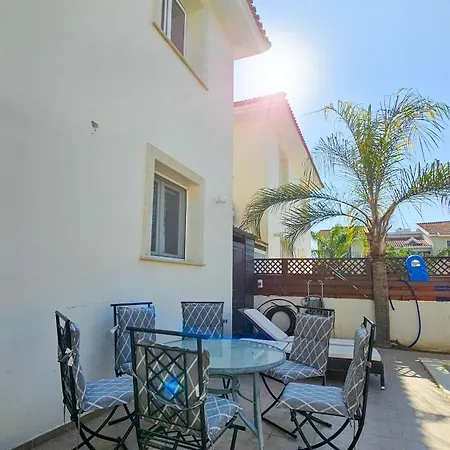 Villa Townbeach With Private Pool *